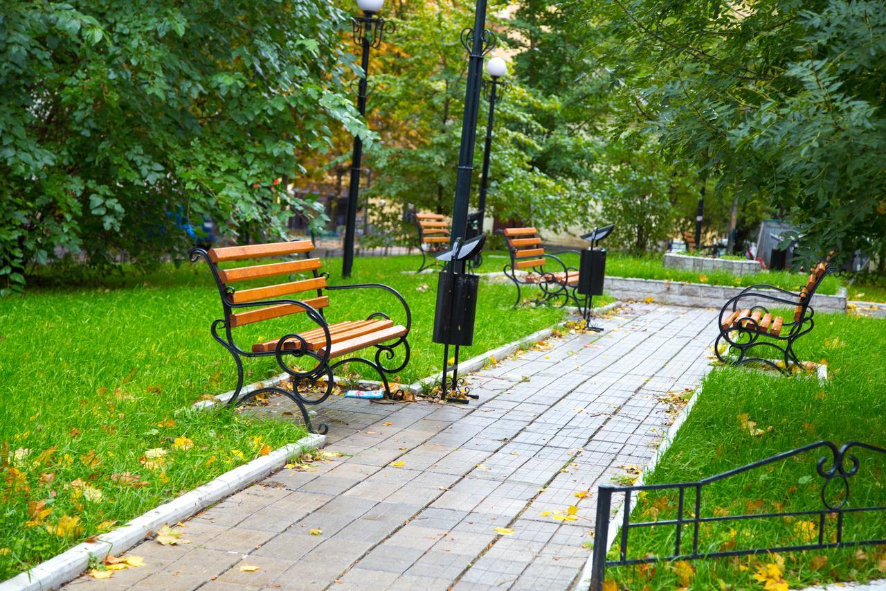Sun City Hostel Kiev Esterno foto